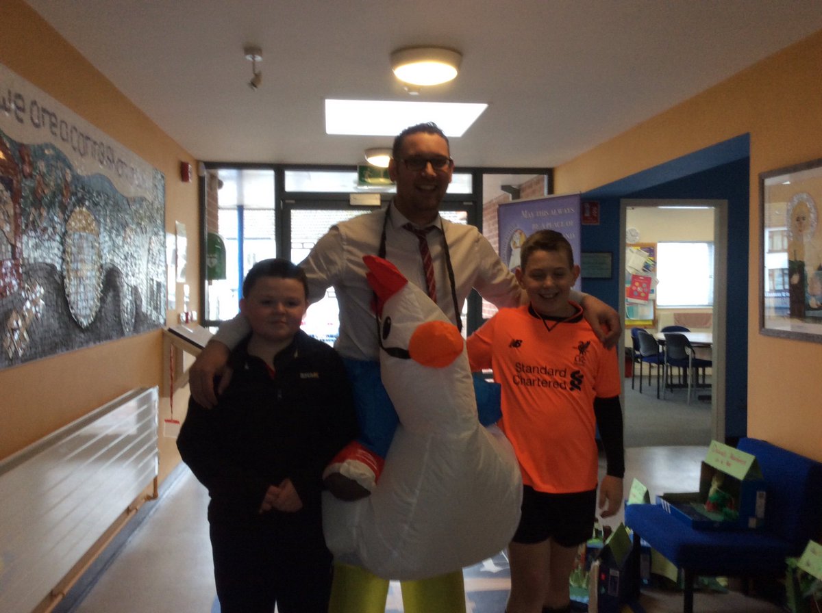 Great fun this morning at our Friday Assembly celebrating #WorldBookDay 📚📚