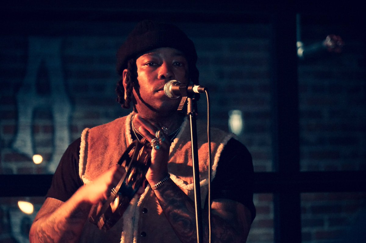 BADD WOLF tweet media