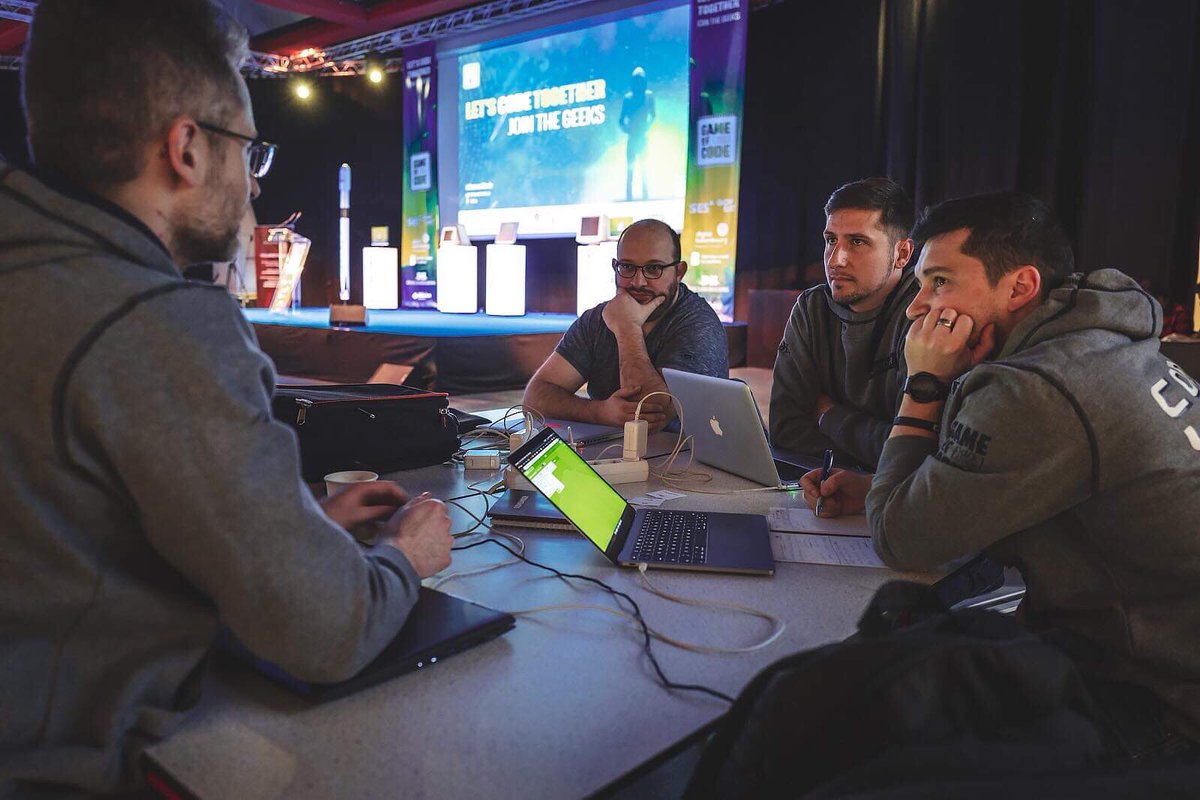 DoclerHoldingLU's tweet image. No sleep, just coding and some very promising results! @Gameofcode_lu Day 1 is over soon...
#gameofcode #codeyourgame #hackathon #coding