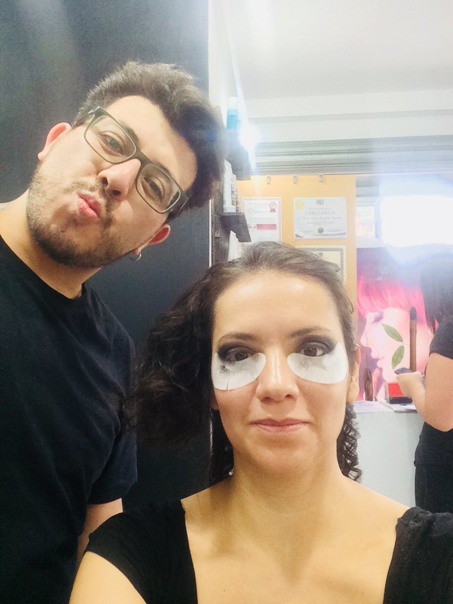 isabelmezartist's tweet photo. En el proceso de transformación para #azulintenso #DiaInternacionalDeLaMujer #show #BluesAcustico
Gracias #DrianyRicardo #AGMStudio https://t.co/1CRYYZ2f36