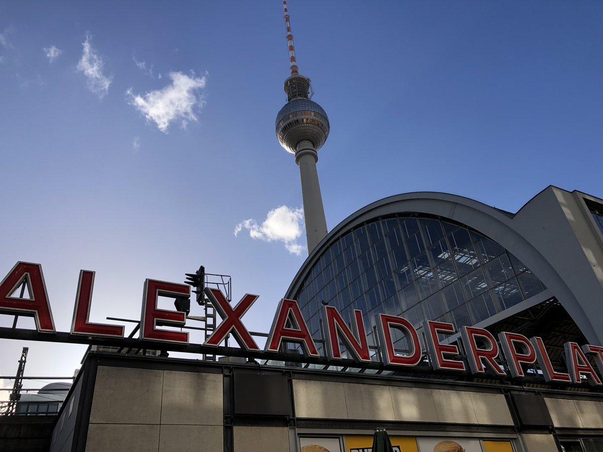 Alexanderplatz Berlino. <a href="/bikelifelive_/">Bikelife live your passion</a> <a href="/visitberlin/">visitBerlin</a>