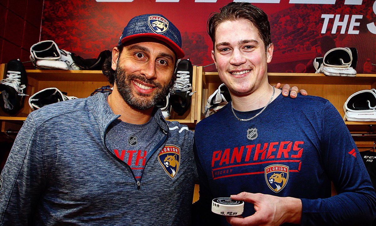 Celebrating your first career <a href="/NHL/">NHL</a> win with a legend.