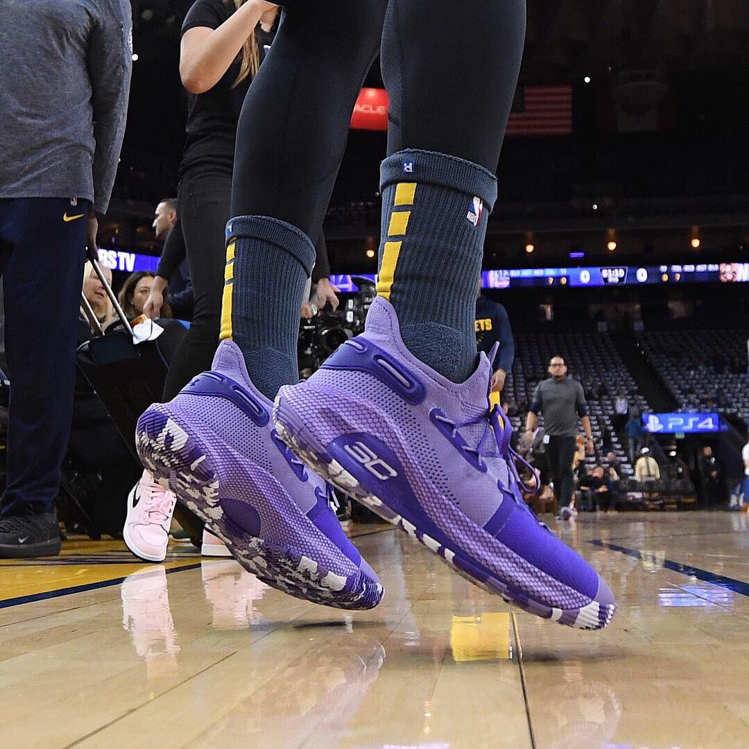 NBAKicks's tweet photo. 💦 @StephenCurry30 in the #InternationalWomensDay inspired #UAIcon “United We Win” #Curry6! #NBAKicks. https://t.co/FZ2ddXzA3X