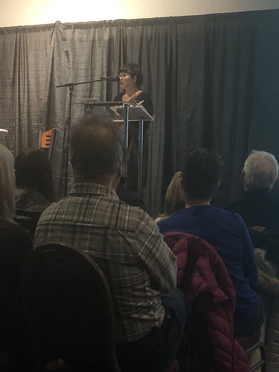 ChotiStephanie's tweet photo. Representing FSD our very own @pinuppickspenup introducing #beyondclimate @TRUsustain thanks for bringing David Suzuki to campus! https://t.co/meZ4ZAR77K
