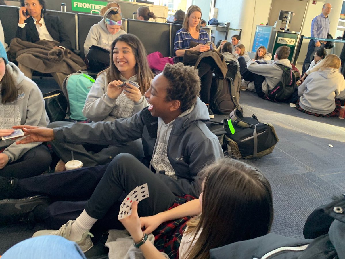 KJGuillory's tweet photo. #ParishDC19 @parishepiscopal That laugh was music. https://t.co/RhdZvaUkN2