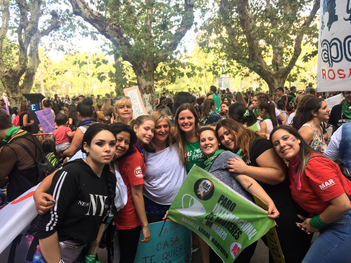 EdyBravo4's tweet photo. #8M2019 Florentinas presentes https://t.co/mifuvATWGw