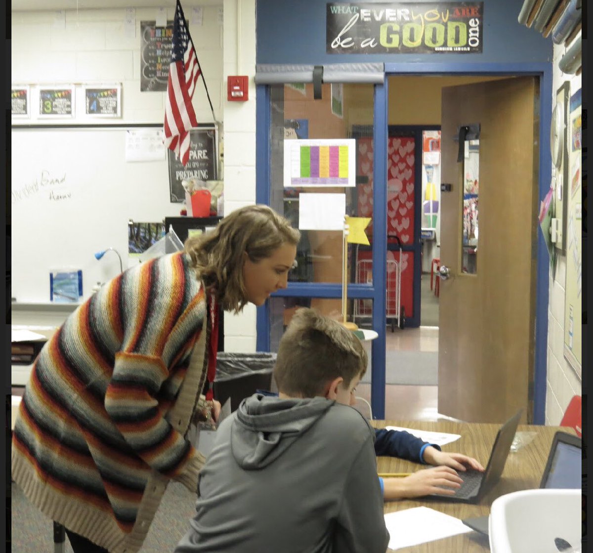 NCHSteaching2's tweet photo. Ms. Brockway teaching students about grouping. She works with cooperating teacher Mrs. Porter. We love Ms. Brockway!! #inspire203 https://t.co/QjaxrN56hJ