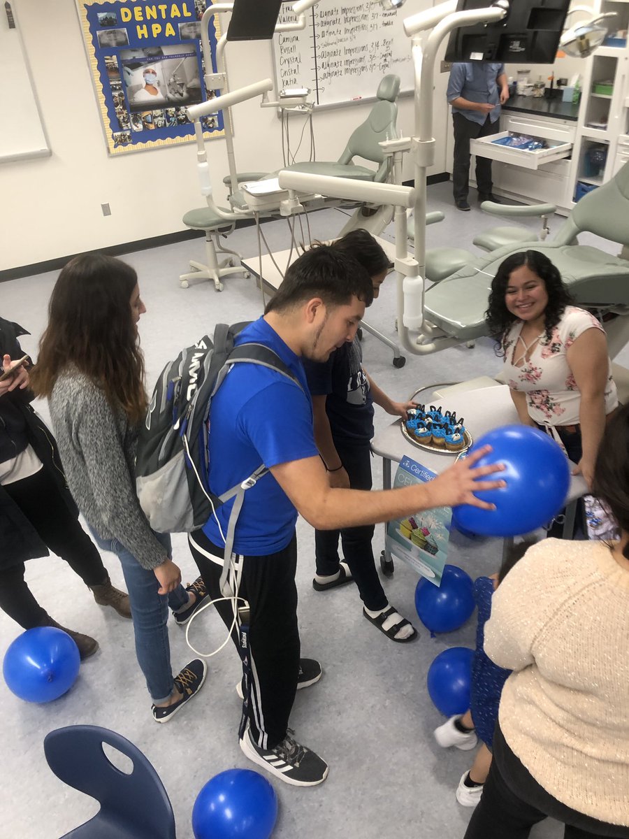 ClintHPA's tweet photo. Happy Dental Assistants week good luck on your state test #futureRDA’s https://t.co/OgqBvv4uUr