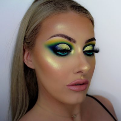 katiewakenshaw's tweet photo. #NewProfilePic https://t.co/LKb6P4kBsi