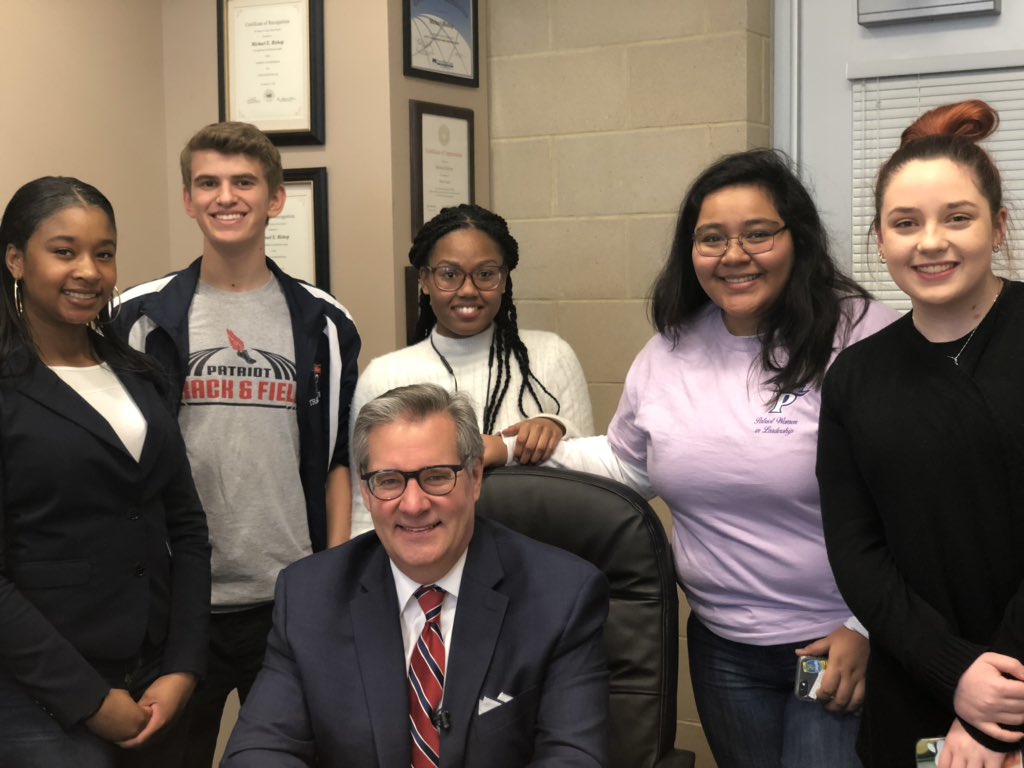 mocha_prncss's tweet photo. It was such an honor to get the chance to interview @SuperPWCS. I had so much fun talking to him and working with my fellow @WPHS_TV family. https://t.co/tTPyHpF2cL