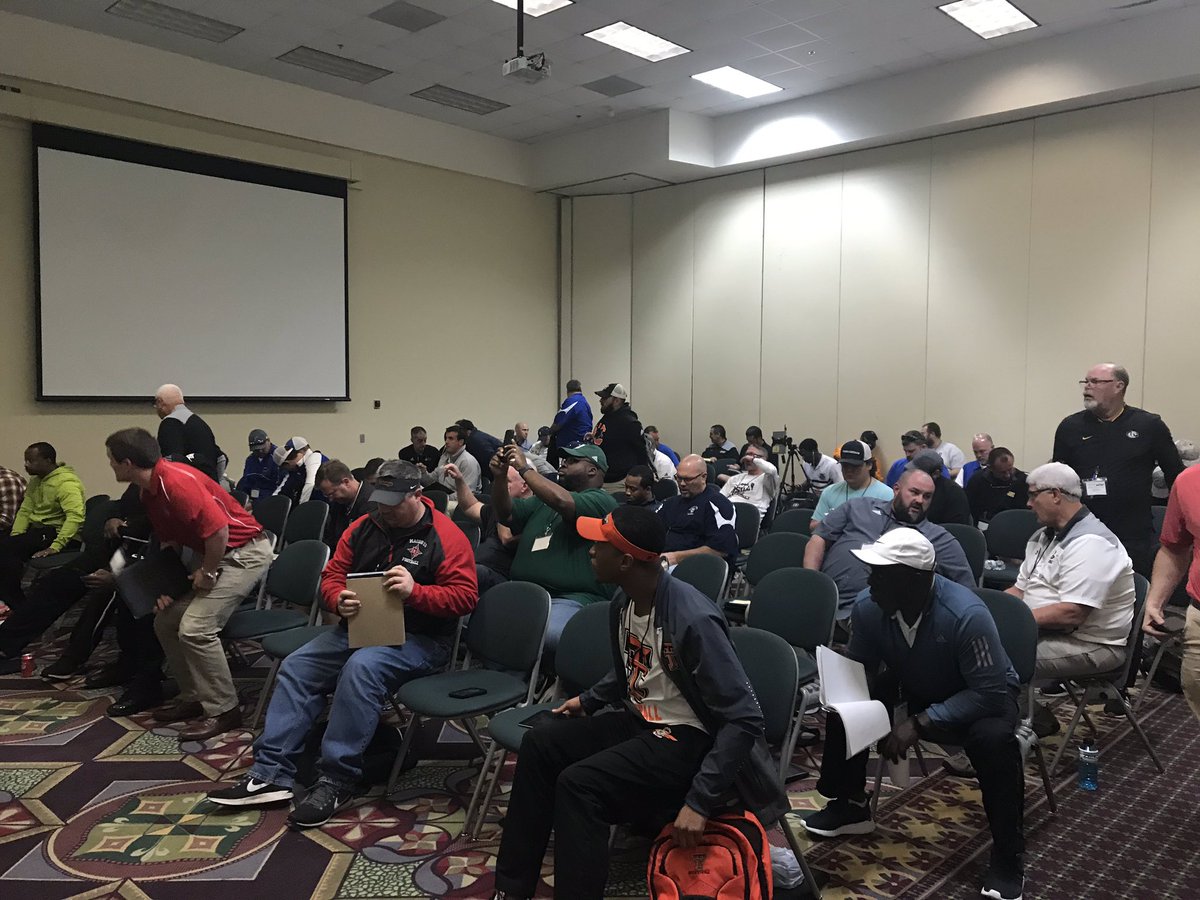 DragonSchmidt's tweet photo. Want to thank Roger Holmes an the Southeast Wing T Clinic for allowing a valued member of my staff Coach Sardo speak about his passion. O-Line play. #BeHungry #TigerFb #Grit https://t.co/Pqoq4Z6iQ3