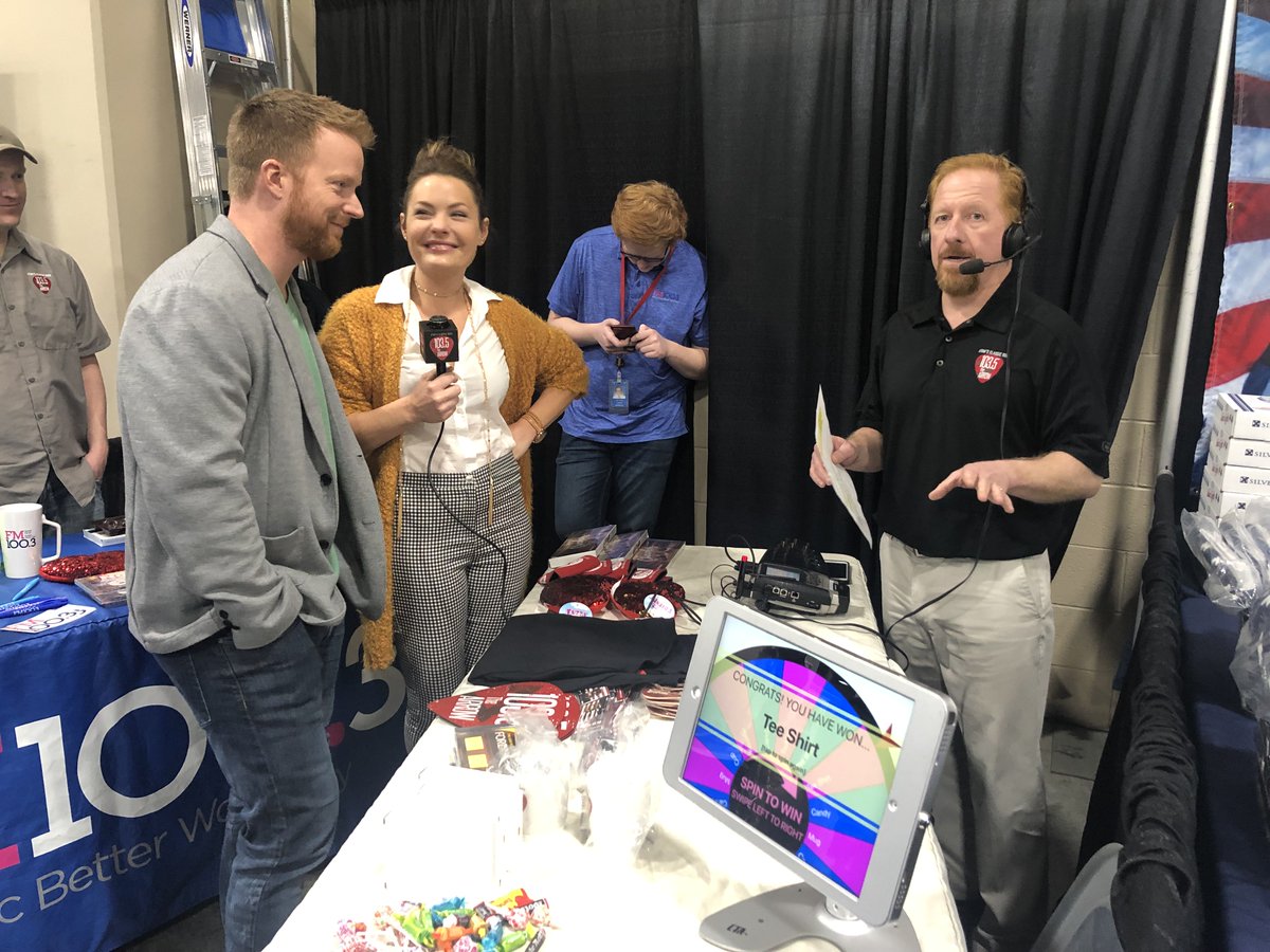 .<a href="/DesertFlippers/">Desert Flippers</a> take over the Garden Design Stage @ 5pm, but first they caught up with <a href="/1035theArrow/">103.5 The Arrow</a>'s <a href="/Gman1035ArrowDJ/">Gary Michaels</a>! #SLCHomeShow