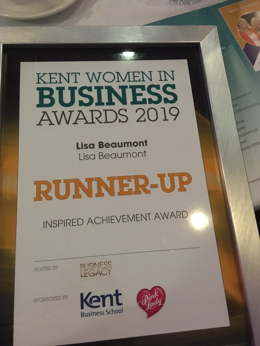 lisabmarketing's tweet image. @neurorehabken proud to receive this for @TheStrokeAssoc #kwiba19