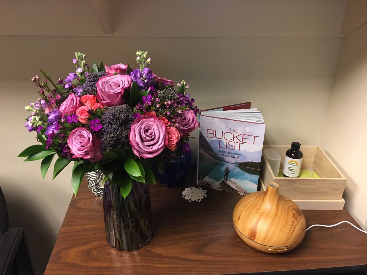 Apostolidis_H's tweet image. Happy #InternationalWomenDay #IWD2019. #BalancedForBetter Literally! #zen