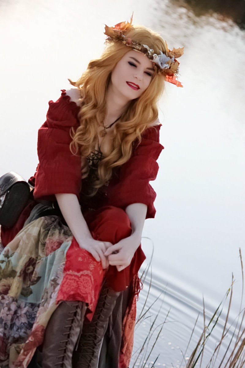 Elendae_Narel's tweet photo. My Autumn Queen! #cosplay #cosplaygirl #cosplaying #sew #sewing #secreforestfrills #secretforestgirls #faeries #fae #faerie #fairy #autumnfaerie #autumnfairy #photography #photoshoot #photo #betwixtandbetween #wildfae #forestfae #forestfaerie #autumn https://t.co/aFrwnp7vPX