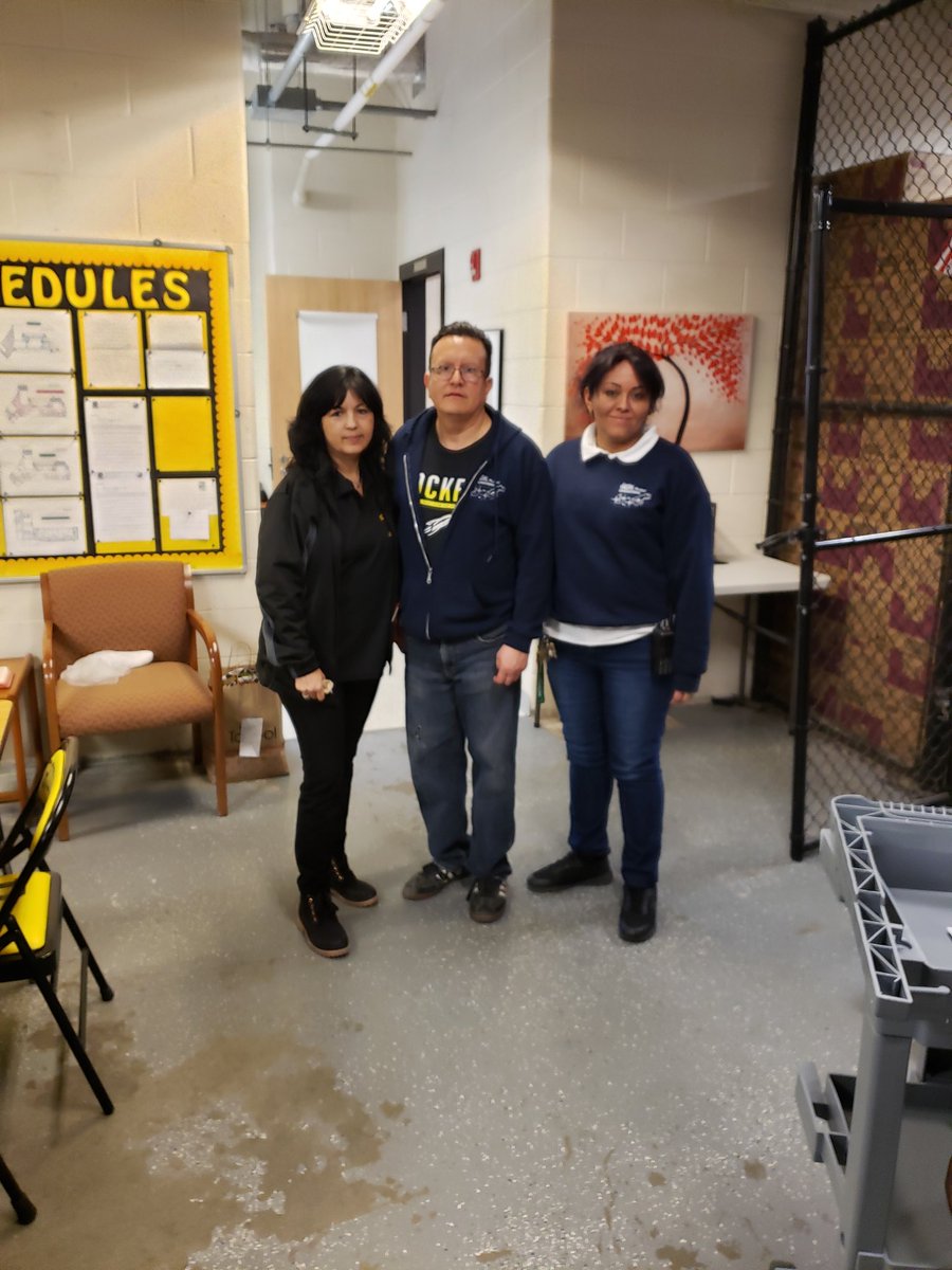 Robert53561903's tweet photo. Thank you to the staff at Richard Montgomery for this Kind fairwell ,I apreciate everything. Especially to the Math , Language departament and building services.I Will always have you guys in my heart.thanks https://t.co/6kUjdNyssn