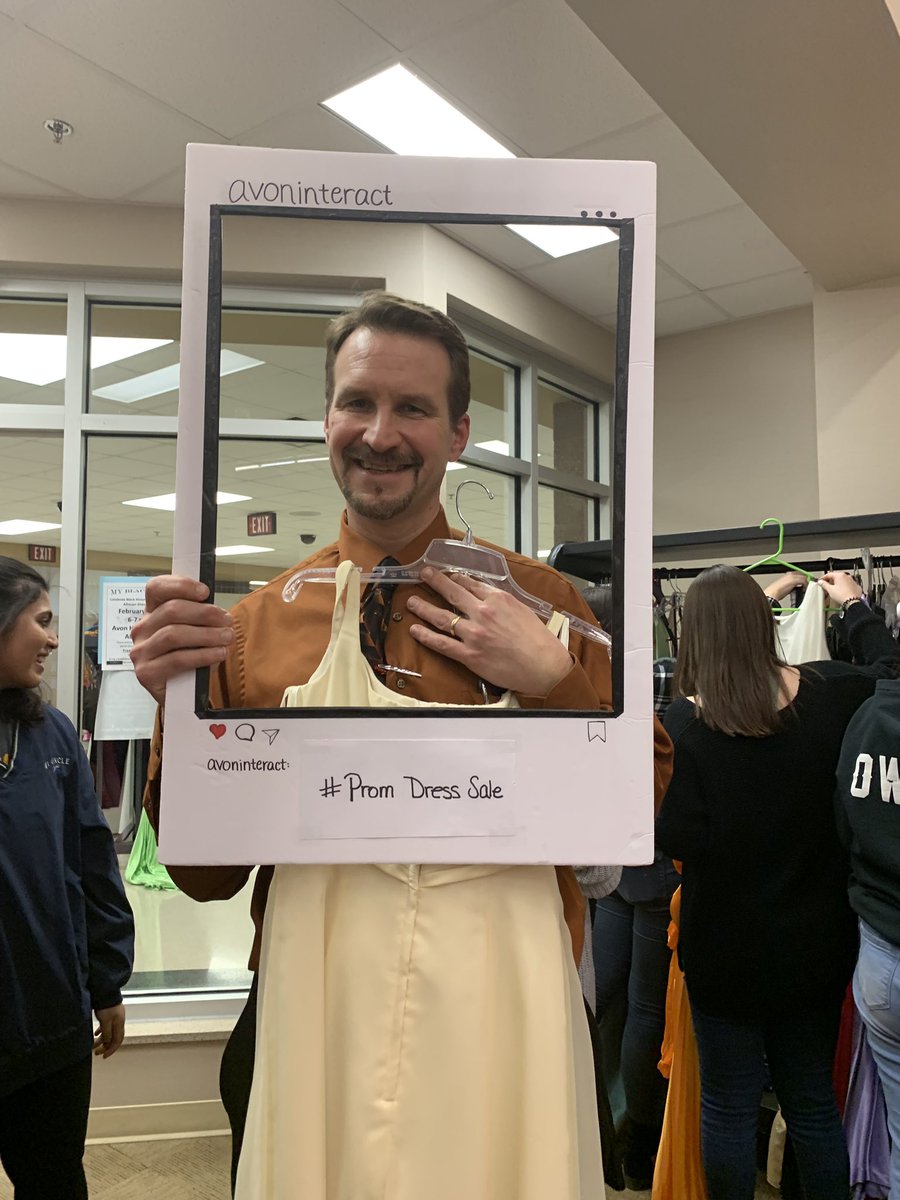 Avon Interact Club tweet media