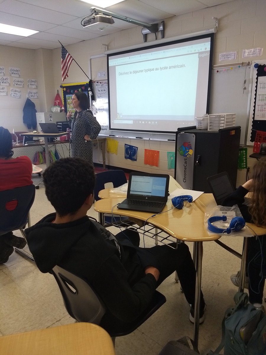 AP_Furtado_EPHS's tweet photo. @grahamjennifer2 @AlissaChamber14 @MsShaniWallace @perryprincipal @lnreilly @maevefmurray @l_jack2 @KathrynCrowle12 @justlessie Need more info on #Quizlet, #Edpuzzles, #Classkick or #Peardeck then reach out to @CrissaCarlotti https://t.co/NSvhXj8HFH