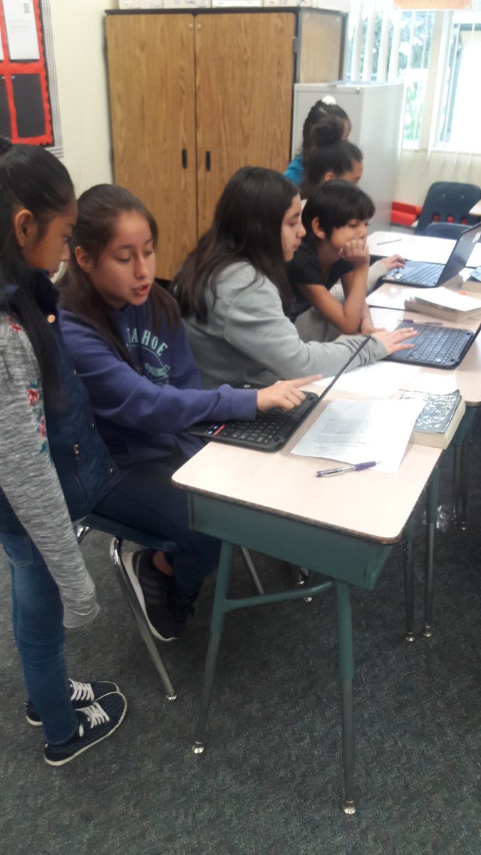 Exicited to give Ss the opportunity to share their knowledge. Ss teaching Ss! Innovation Day #FSA_FUESD