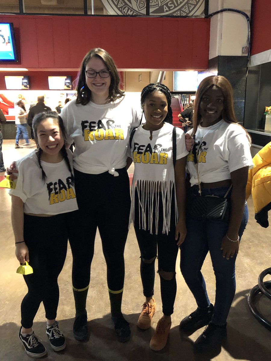 DalTigers's tweet photo. Less than five minutes to tip off and we are kitting up the @DalTigers fans at the @Dal_Alumni and @dalplex booth on the @ScotiabankCtr concourse! #goDalgo #TigerPride #BlackandGold https://t.co/FSaJRM4MZV