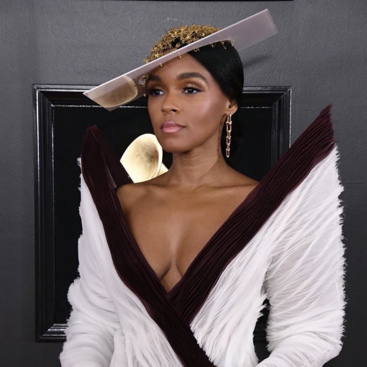 20 - Janelle Monáe, AN ACTUAL QUEEN. 