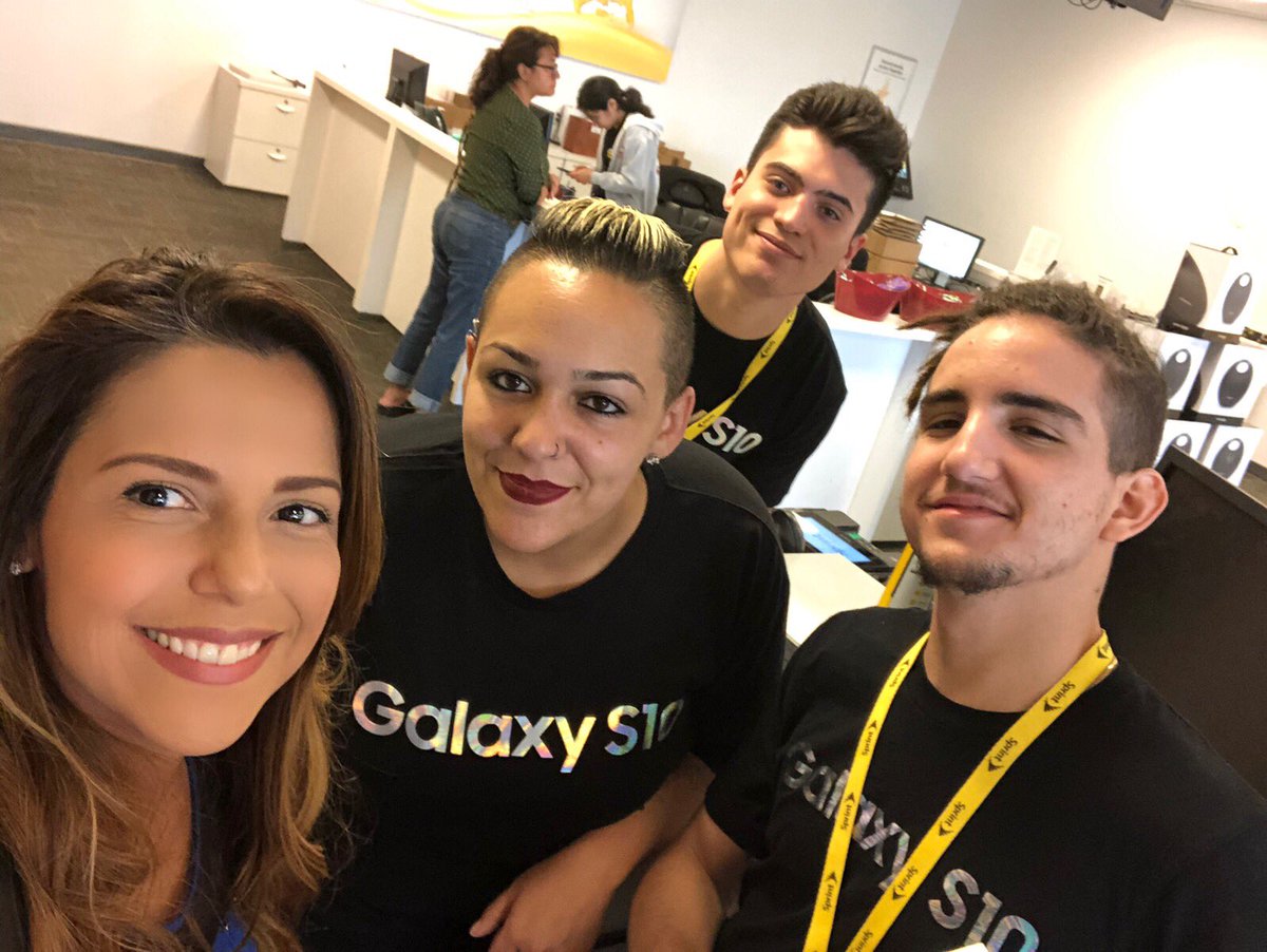 Samsung S10 launch day!... 1877 is ready for #levelupcontest
#sprintfam