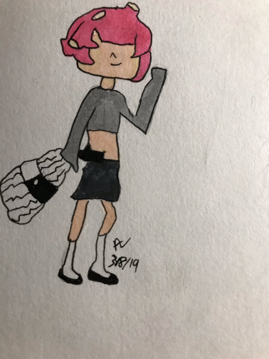 rinasartspace's tweet photo. These are so beautiful I can’t wait (I’m also practicing how to draw the weapons) #splatoon2 https://t.co/TGFt5UEIlt