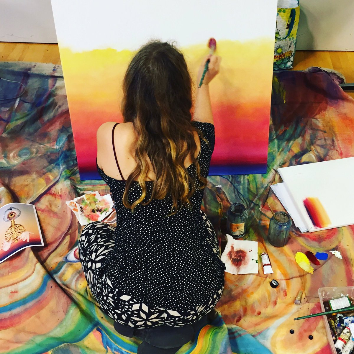 Phantomtweets's tweet photo. The lovely @RoseMargaret_ on site today working in her “Unexpected” themed painting for the @cinequest x #PhantomGalleries live art event. We’re in the VR Cinema room on the 3rd floor til 7pm today (and 10am-7pm this weekend). https://t.co/VGEzXxXCVz