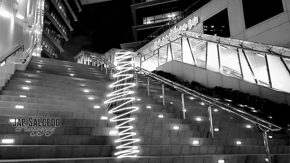 Jaypphie's tweet photo. Enlighten me.

#BNW. #BNWLife. #BNWWorld. #BNWSociety. #BNWMood. #BNWLover. #BlackAndWhitePhotography. #Monochrome. #Neutral. #MyPhotography. #PlayWithColor. #Thoughts. #RulingMind. #StayPeculiar. #Unique. #Reflection. #JustMe. https://t.co/fPmXmyER1s