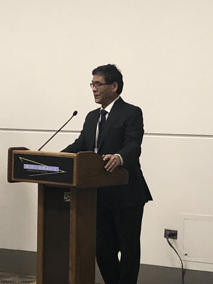 SMoeschlerMD's tweet photo. Dr. Cheng, #AAPM35 president addresses the residents &amp; fellows as the future of pain medicine. @AmerAcadPainMed @doctdeer @MarkBicket @AmyPearsonMD @jonhagedornmd https://t.co/m0r1dtU031