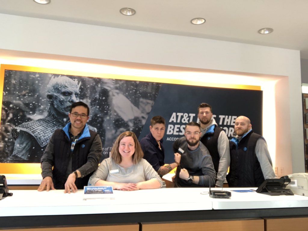 albertc04210's tweet photo. The Auburn Team celebrating International Women’s Day with our ASM! Also getting a DTV submit on Ignite Video Day. #WomenofATT #OurNEngagement @Phil__Oliveira @CarolWalsh01 @WilliamGStovall https://t.co/gMMTc2j1yQ