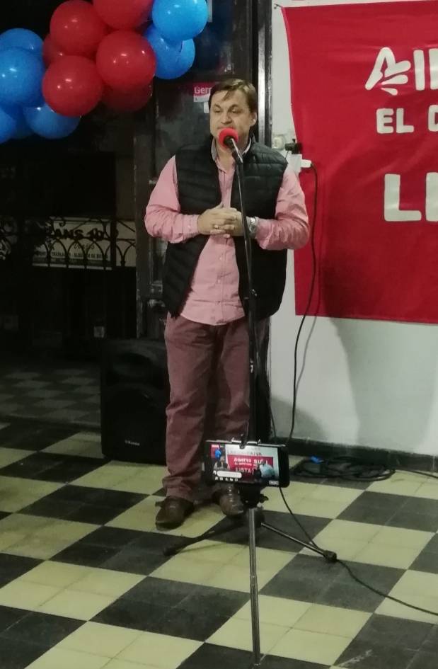 subialberto's tweet photo. Gracias a las mujeres de la 815!! Hermosa conmemoración en su día!! #ahorajuntas #vamospormas https://t.co/kvHXGd0T7B
