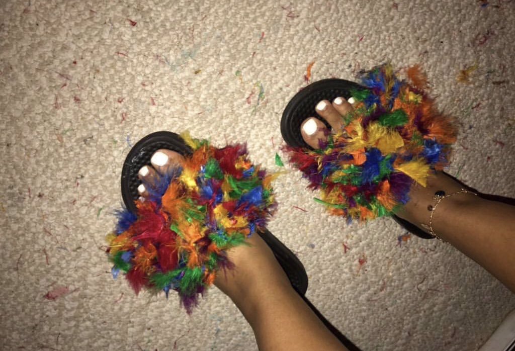 Custom Fur Slides Made By Me🥰 Getchu Some‼️‼️ Dm Me For More Info😉 #vstate #vstate22 #vstate21 #vstate20 #vstate19 #furslides