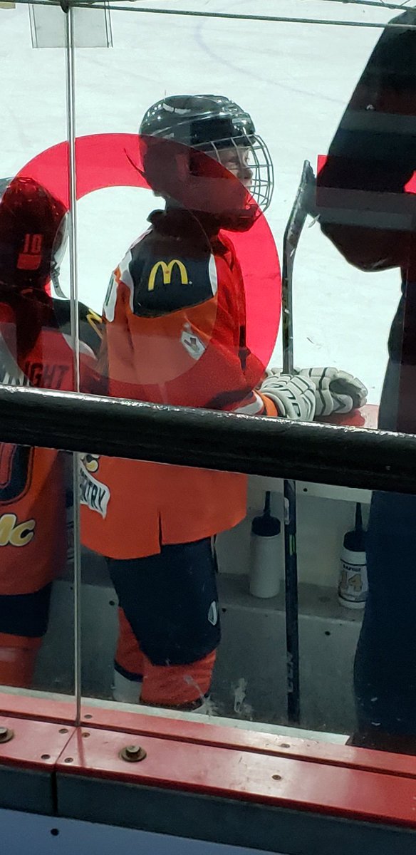 Gottahavespice's tweet photo. Another 2 goals with his #tunastick @OfficialBigTuna https://t.co/MvNBKo0Yhn