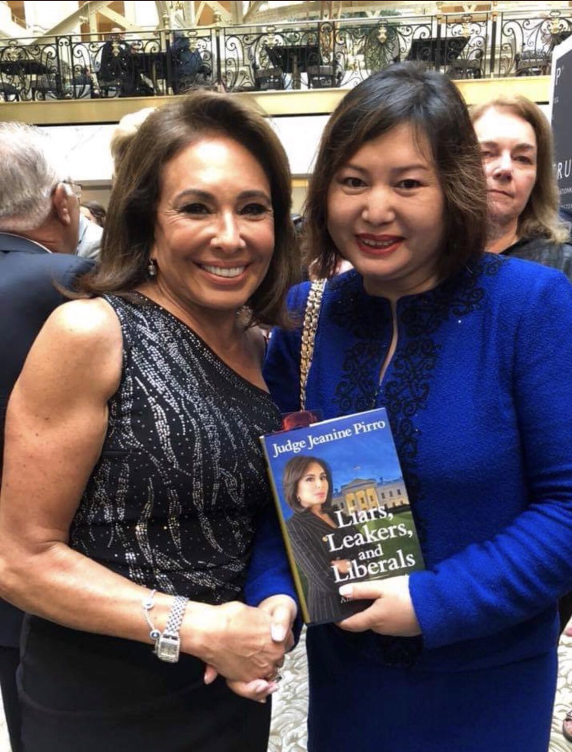 D1LaoLzWkAE68Cj?format=jpg&name=large