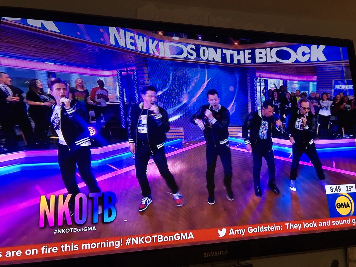 <a href="/sue112/">Sue</a> <a href="/carriegirl/">carriegirl</a> SO cool seeing you guys on my TV!! 😂 Ypu were like their back-up dancers! You are famous now!!! 😁