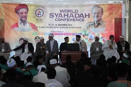 WorldSyahadah's tweet photo. " If we have no peace it’s because we have lost our connection to our ILAH. So get yourself connected to your ILAH at all times to enjoy peace and tranquillity.”

https://t.co/L41BachKXq https://t.co/x3IKVwHET2