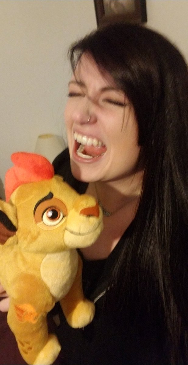 JessaRoar's tweet photo. Did I just buy a lion at JCPenny? You bet your ass I did. ๐ฆ #roarsquad https://t.co/gTcCCUQSTD