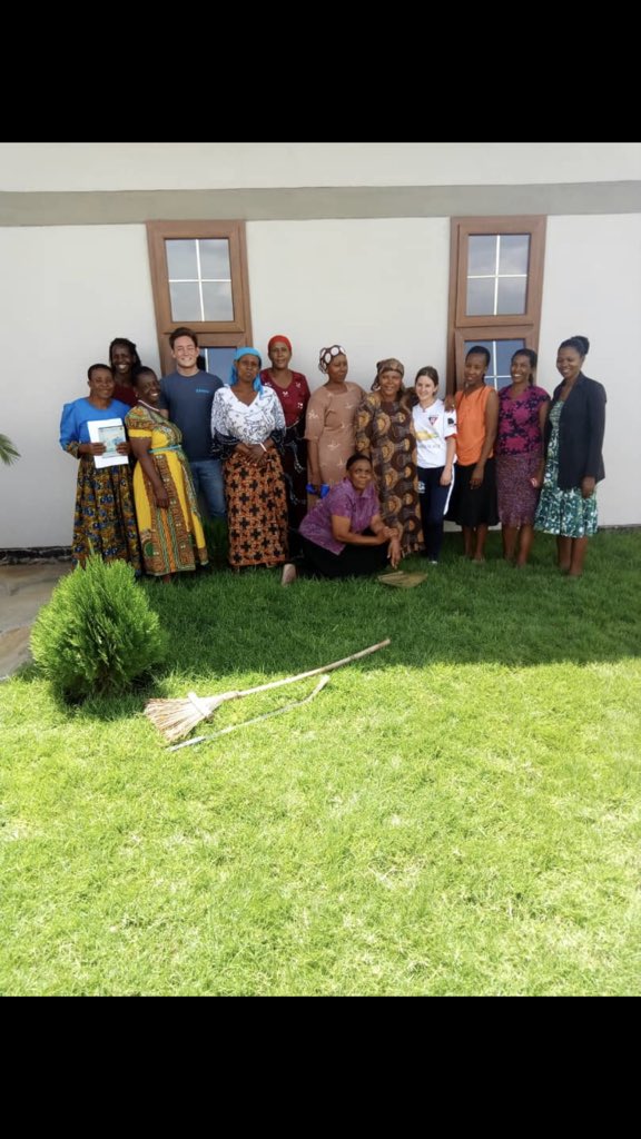 STEMM7's tweet image. Happy International Woman’s Day! We love to see the continued growth, education, and work for women in Tanzania.
.
.
.
Here’s to the progress these women have made, and to the future progress Tanzanian women will work towards.

#InternatinalWomensDay