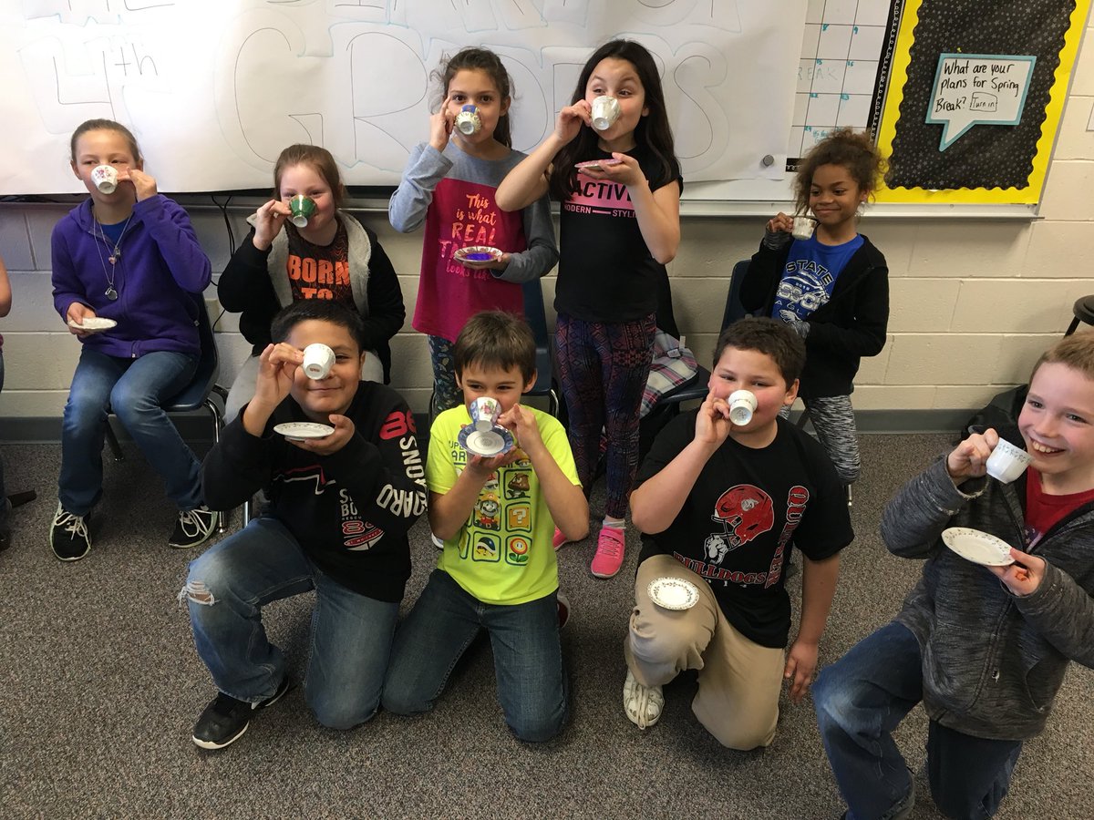 misscramer4's tweet photo. Had an Author’s Tea Party to celebrate our book. Huge shout out to 1st, 2nd, and 3rd graders for taking time out of your day to join us! https://t.co/jbCdtXsBm3