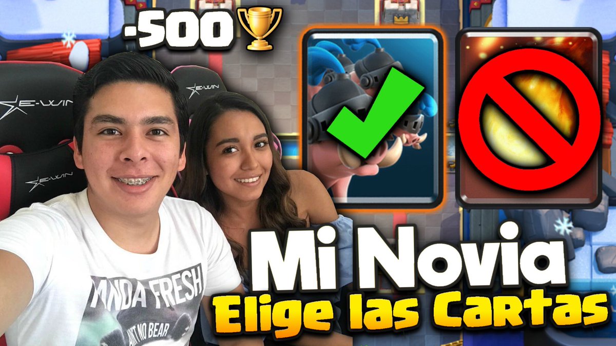 AnthonyD_Angelo's tweet photo. Estamos en directo‼️ @ximenacarballo1 ME ELIGE LAS CARTAS😱 ¿CUÁNTAS COPAS BAJARÉ?😰 + SORTEOS🤑 | CLASH ROYALE https://t.co/T2NXQNcvzJ vía @YouTube https://t.co/PAsZymlhS4