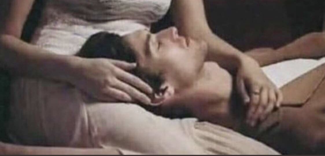 bymeeeeeem's tweet photo. • "I love you" means that I accept you for the person that you are, and that I do not wish to change you into someone else. • https://t.co/fwNtgXpHmS