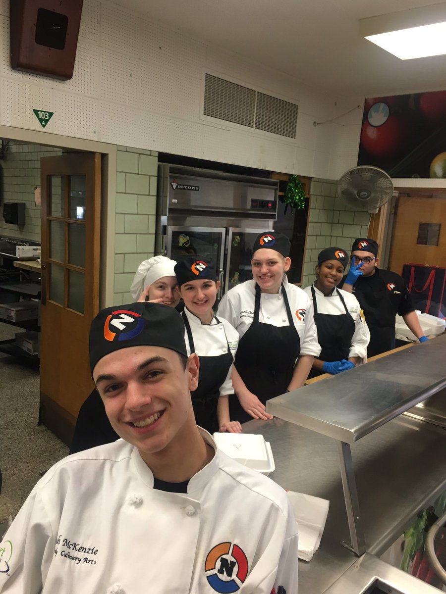 NHS_Sword's tweet photo. Proud of our group tonight. Worked their butts off serving over 1k people for the annual parma fish fry. #MadeInProStart #PCSDProud https://t.co/be2x9E1FXl