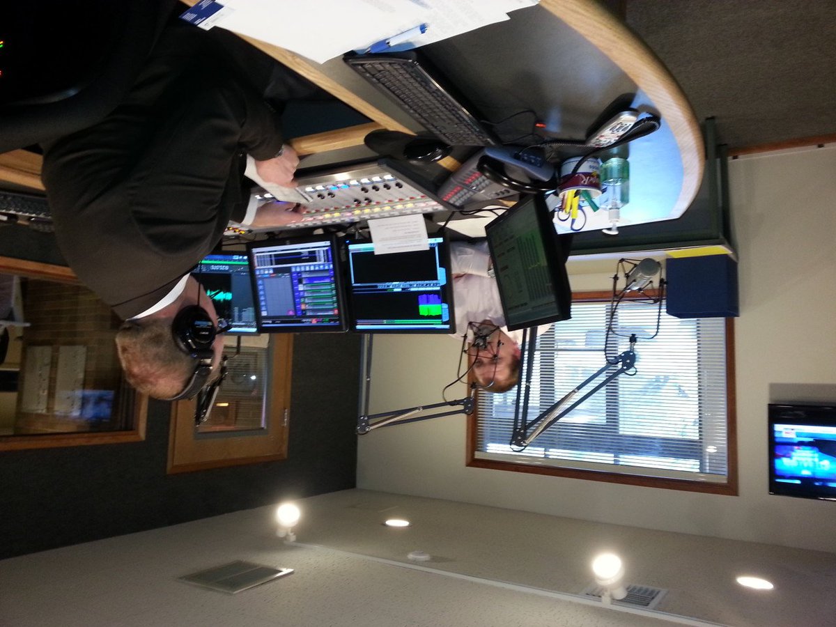 Bham_Chamber's tweet photo. We're talking about sustainability plans for business this Sunday on the #WhatcomReport on @KGMI. Tune in from 8-9am or try the podcast https://t.co/WT8CXbDWjo Host Wes Herman @WoodsCoffee will be chatting with Emily Larson Kubiak of Sustainable Connections &amp; Seth Vidana of @WWU. https://t.co/pADrX5I2bo