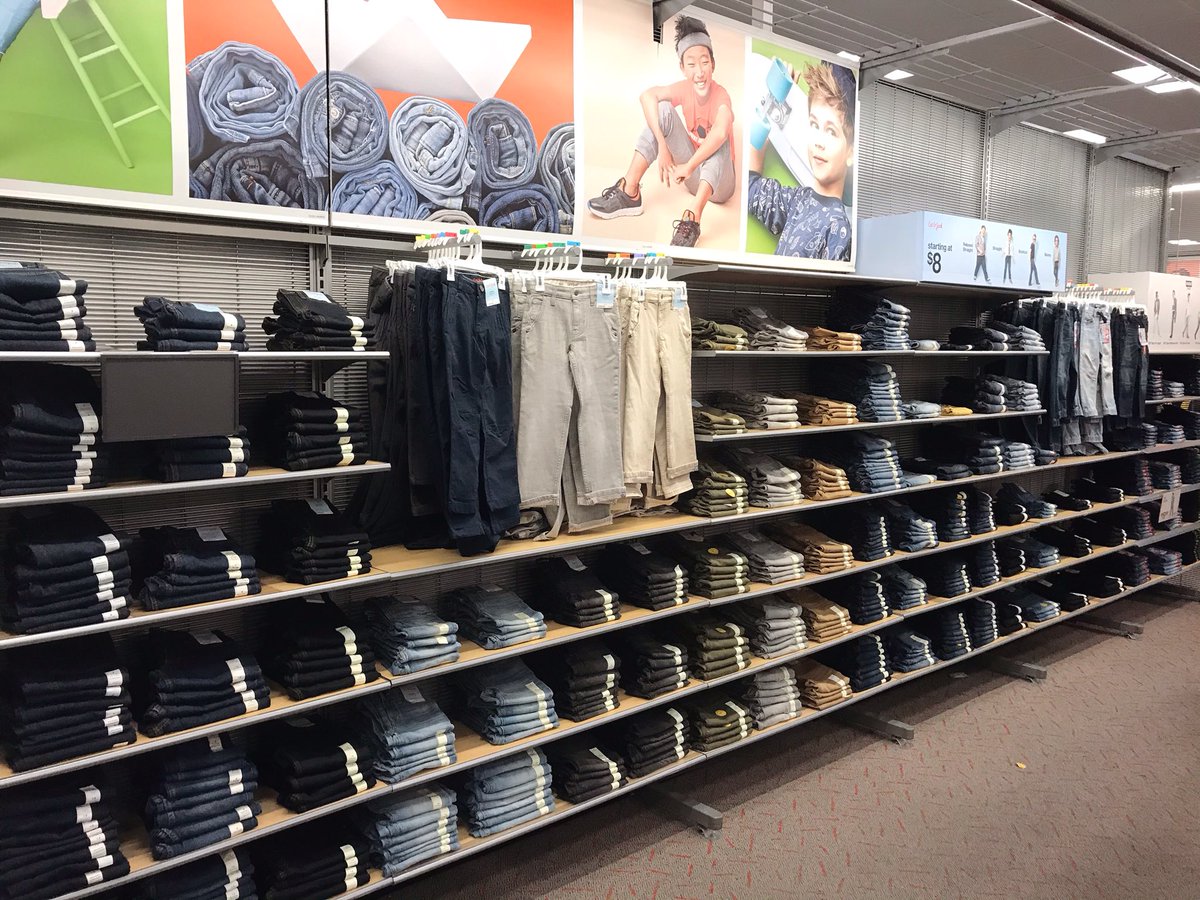 theMainVM's tweet photo. Speaking of crispy zones... my style team and I go to town every day making sure the store stays on brand! #VMstyle #T1355 #Brand #TargetStyle #VMTL https://t.co/6tQw4d3fEo