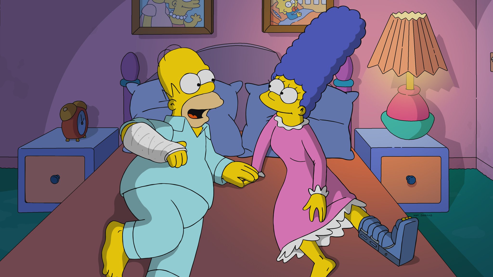 “Broken but unified. 💕 See how Homer and Marge get injured TONIGHT at 8/7c...