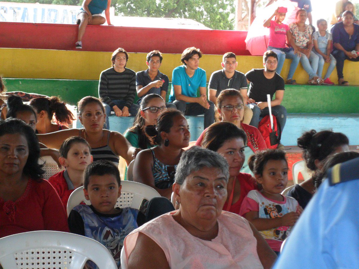 #Nicaragua40Revolución
Celebración del Día Internacional de las Mujeres en el Municipio de #Tipitapa 
#MujeresFuerzaDeLibertad mujeres de gran valentia

#JsRedDeJovenesComunicadores <a href="/chavelareygr/">Garcia Reyna</a> <a href="/CTipitapa/">ComunicacionTipitapa</a> <a href="/nicaragua521455/">#TE AMO NICARAGUA</a> <a href="/JS19JManagua/">JS19J Managua</a> <a href="/fr1nkro/">UlloaFrank</a> <a href="/JRMACROS/">🅹🆁.🅼🅰🅲🆁🅾🆂</a> <a href="/ElCuervoNica/">🅴🅻 🅲🆄🅴🆁🆅🅾🇳🇮</a>