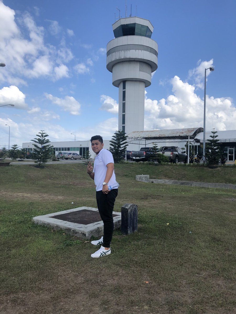 rizjig's tweet photo. ✈️ https://t.co/ej8oJYiaDd