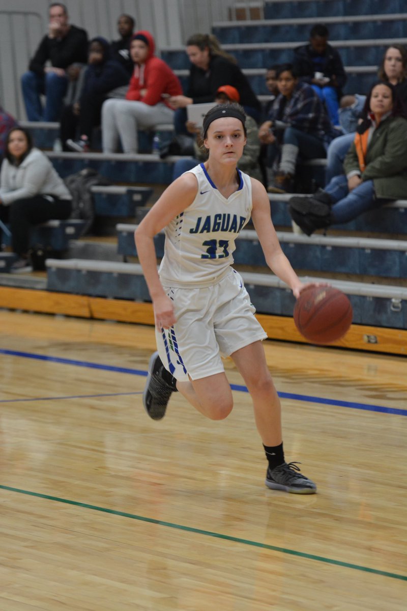 Congratulations to Lauren Gillig on being selected 1st Team All-Conference and 1st Team All-District! #TEAM