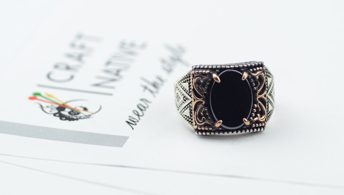 craft_native's tweet image. Mens Vintage Aqeeq Ring | Agate Sterling Silver 925 Ring
The ring showcases an elegant design with unique Beautiful Black Aqeeq stone. 
 #gemstones #Blackagate #vintage #menswear #Timeless #sterlingsilver #ring #artisan #carnelian #craftnative #gift #stone #gemring #onyx #forhim